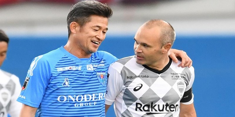 Kazuyoshi Miura xác nhận kỷ lục là cầu thủ lớn tuổi nhất thi đấu chuyên nghiệp